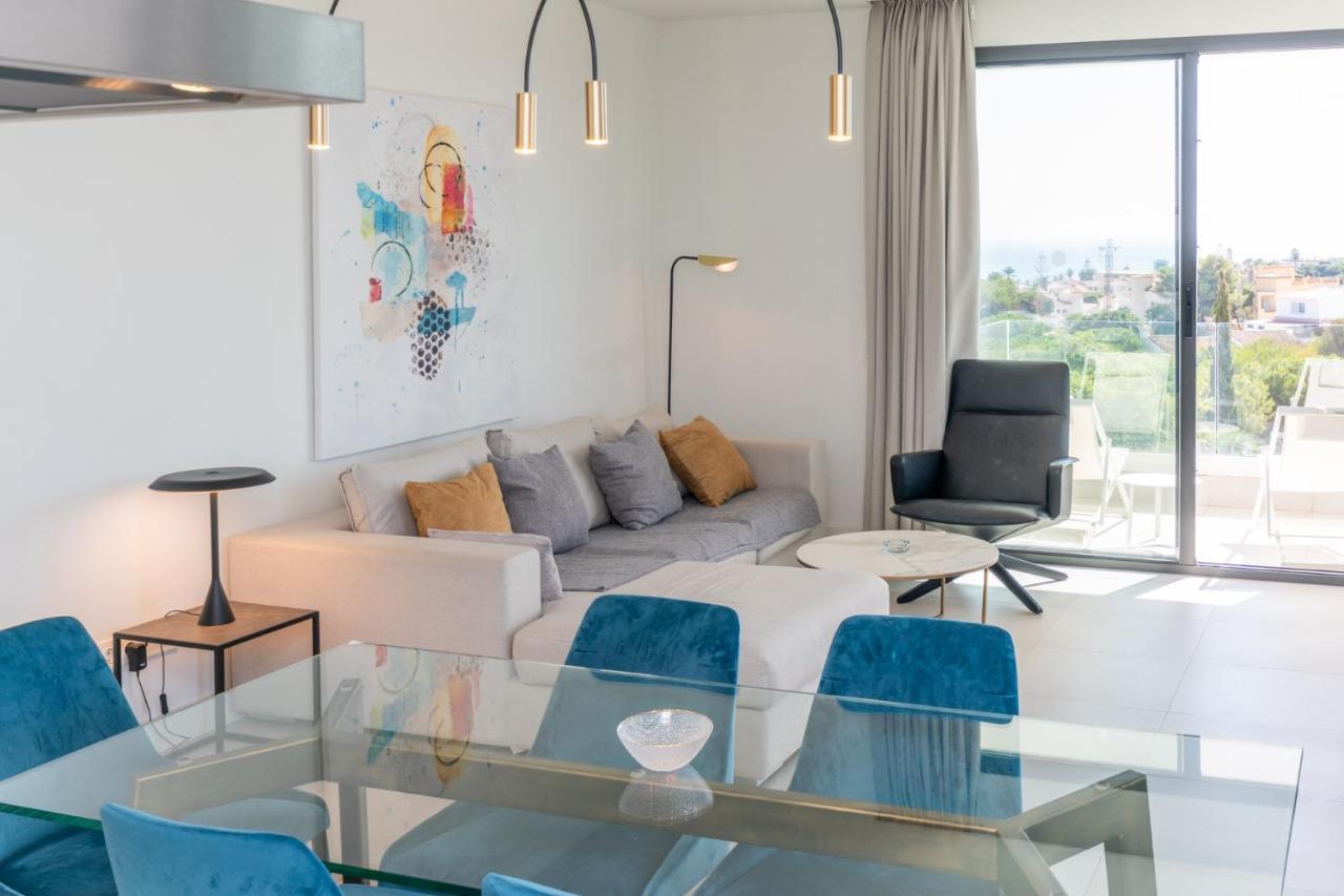Apartmán 2Br Luxury - Santa Barbara Heights, Good Wifi & Ac La Cala De Mijas Exteriér fotografie